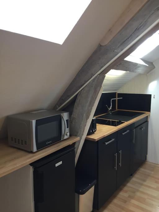 Rennes: Studio 4 Couchages, Proche Commerces, Bus. מראה חיצוני תמונה